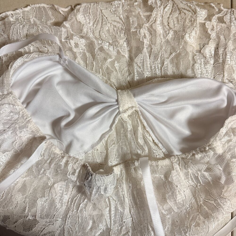 Vintage 90s Lace Lingerie Camisole Pajama Top Belle Amie USA Ivory Size L - Picture 9 of 9